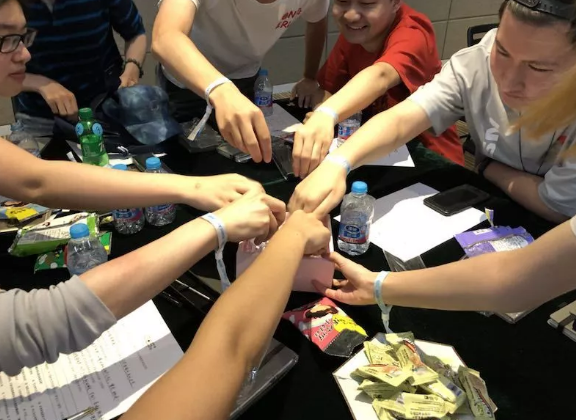 “倾听、交流、分享”2018鸿运国际学院夏季校友会(图11)